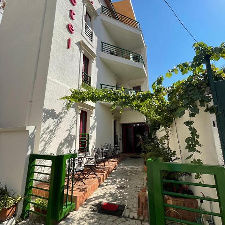 City 5 Hotel Tirana Exterior photo