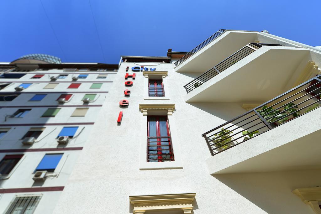 City 5 Hotel Tirana Exterior photo