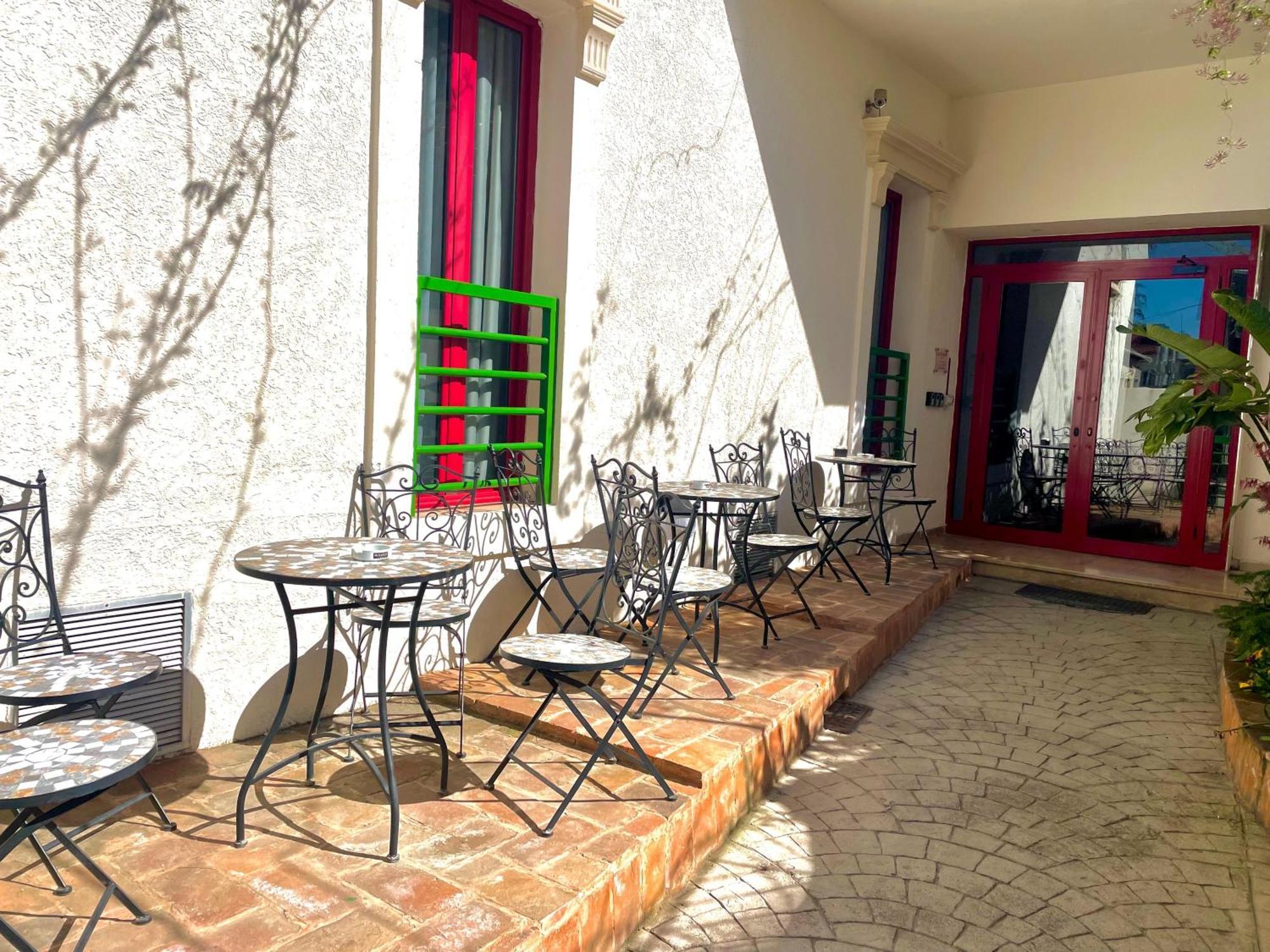 City 5 Hotel Tirana Exterior photo
