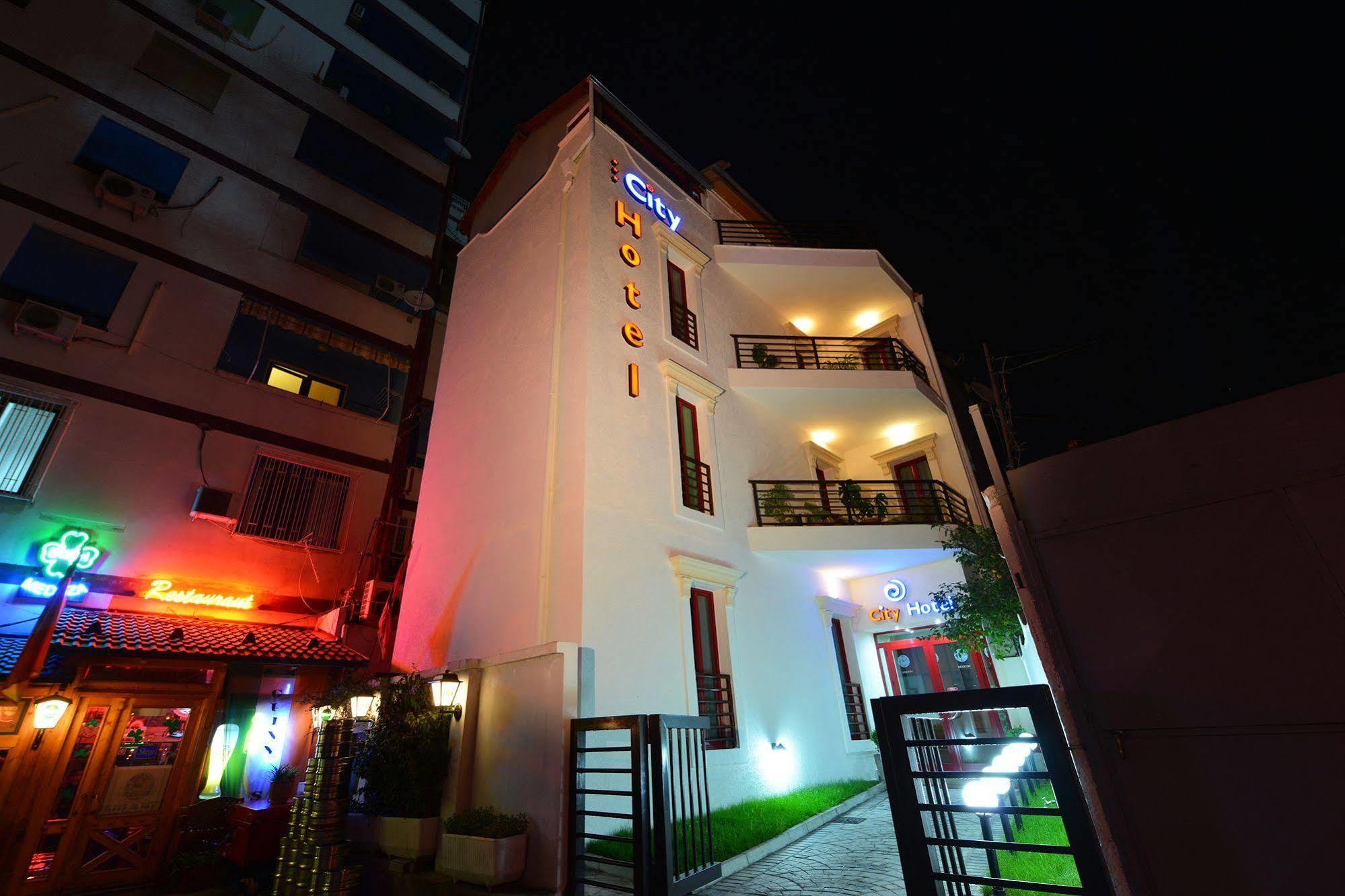 City 5 Hotel Tirana Exterior photo